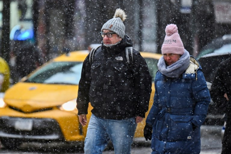 Stay Alert- Massive Snowstorm and Powerful Winds Target Pittsburgh!