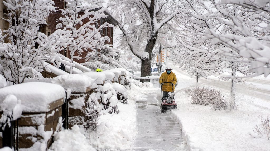 68°F Today, Snow by Monday? Colorado Springs Is in for a Weather Shock!