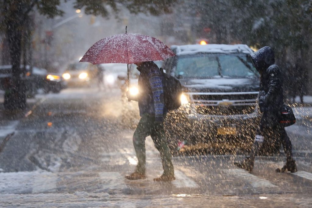 Manhattan’s Weather Nightmare: Freezing Cold, Snow & Rain, Here’s What to Expect!