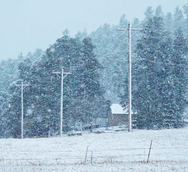 Prepare Now: South Dakota’s Midweek Storm to Bring Dangerous Ice and Snow Mix!