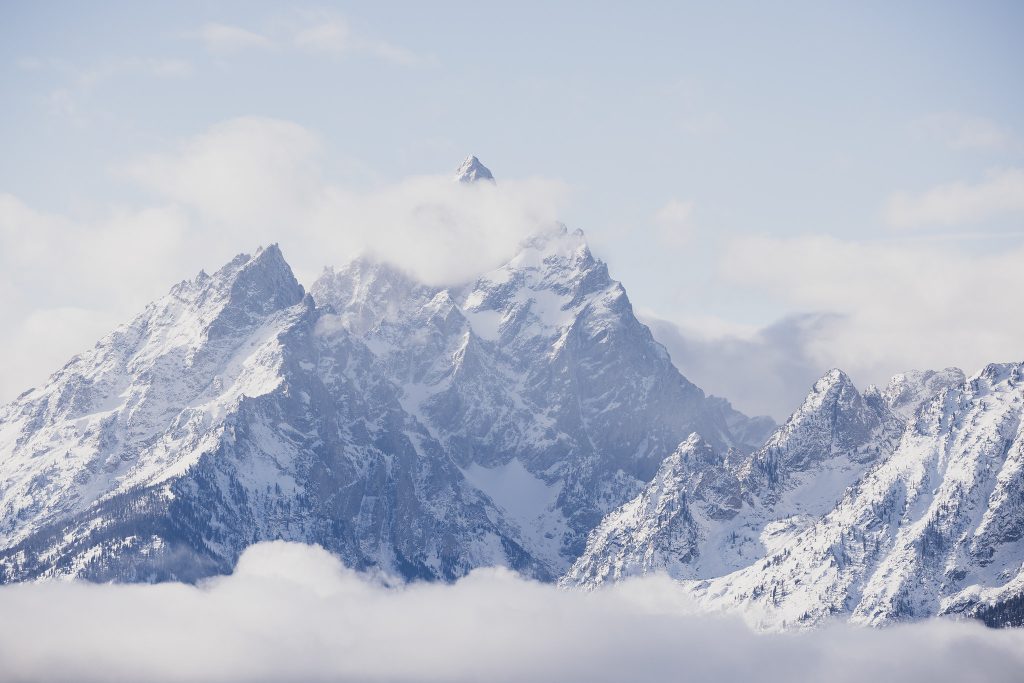 Brutal Winter Storm to Hammer Wyoming—Up to 2 Feet of Snow Expected!