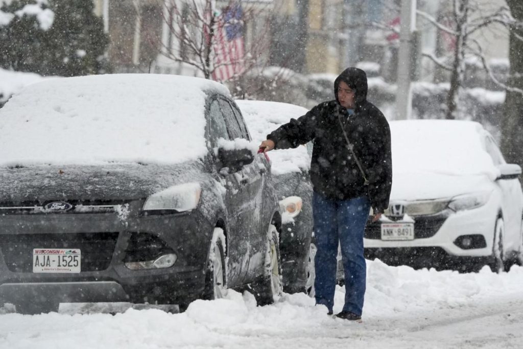 Icy Nightmare for Dallas: Wind Chills Near Zero, Freezing Rain, and Frigid Nights Ahead!