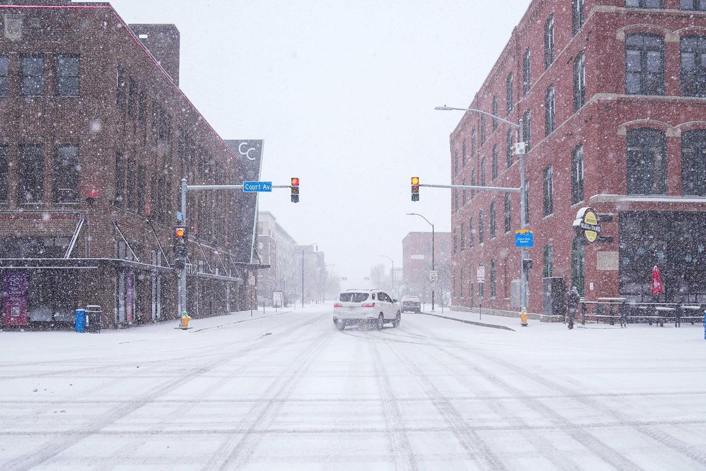 Missouri Snowstorm Alert: 10 Inches of Snow Could Bring Dangerous Travel Chaos!