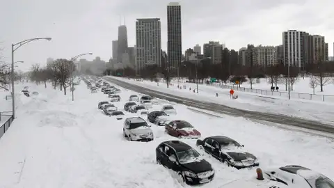 Major Winter Storm to Slam Chicago: Here’s When to Expect the Worst!