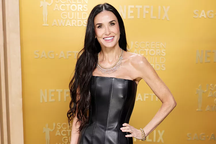 Demi Moore’s Raw, Unfiltered Look at the SAG Awards Will Leave You Inspired!