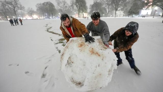 Massive Winter Storm Disrupts Super Bowl Sunday: Flights Canceled, Travel Hazardous