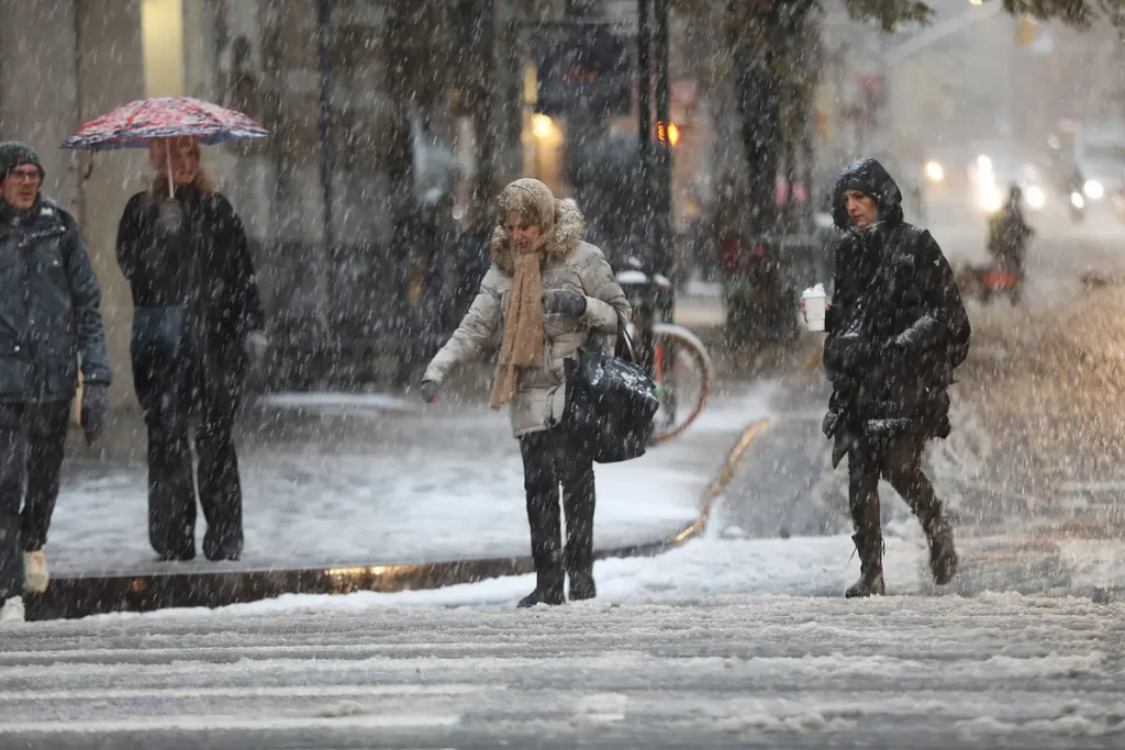 Winter Storm Warning- Snow and Freezing Rain to Blanket Western Massachusetts