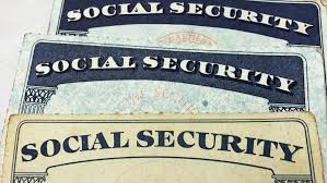 Social Security Ends ‘Gender X’ Option—Here’s What It Means for You