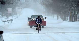 Brace Yourself, Central Illinois! 7 Inches of Snow and Treacherous Roads Are Coming