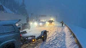 Travel Nightmare! Eastbound Snoqualmie Pass Closed Due to Snow and Crashes!