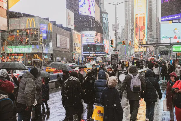 Snow and Ice Incoming: NYC Wakes Up to a Frozen Surprise, Stay Safe!