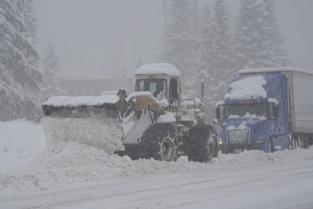 1 to 2 Feet of Snow and Dangerous Winds: Winter Storm to Slam Lassen and Plumas Counties