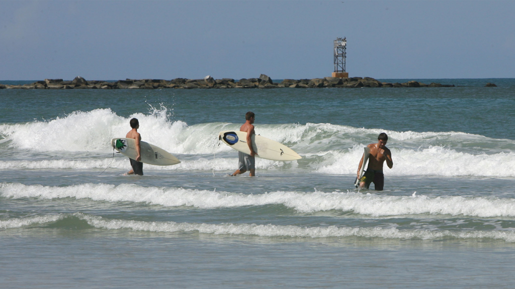 Shocking Dangers Revealed: See Why These 10 U.S. Beaches Are a Must-Avoid This Spring Break!