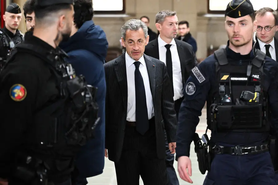 France Breaks Tradition: Sarkozy Loses National Honor in One of the Most Shocking Political Punishments Ever